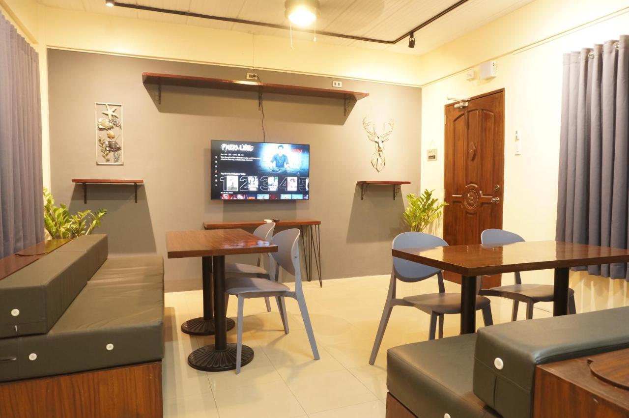 Mint Homes In Cev Mansion Manila Exteriör bild